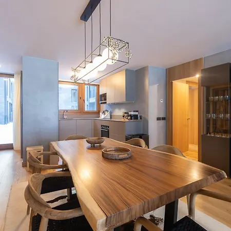 Isard Homes By Select Apartment